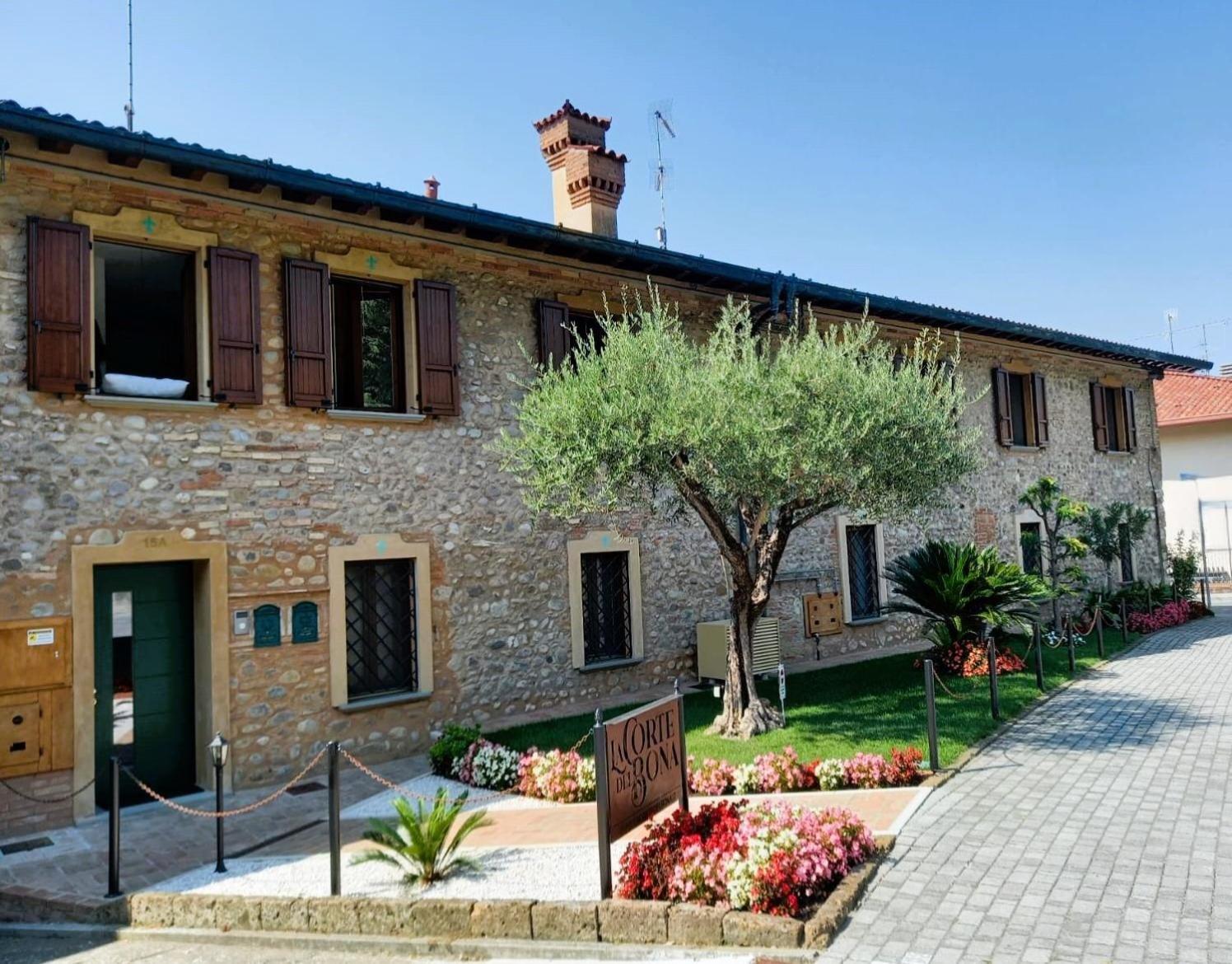 La Corte Del Bona - Vicino Alle Cantine E A Circa 15 Minuti Dal Lago Di Iseo - Erbusco Exterior foto
