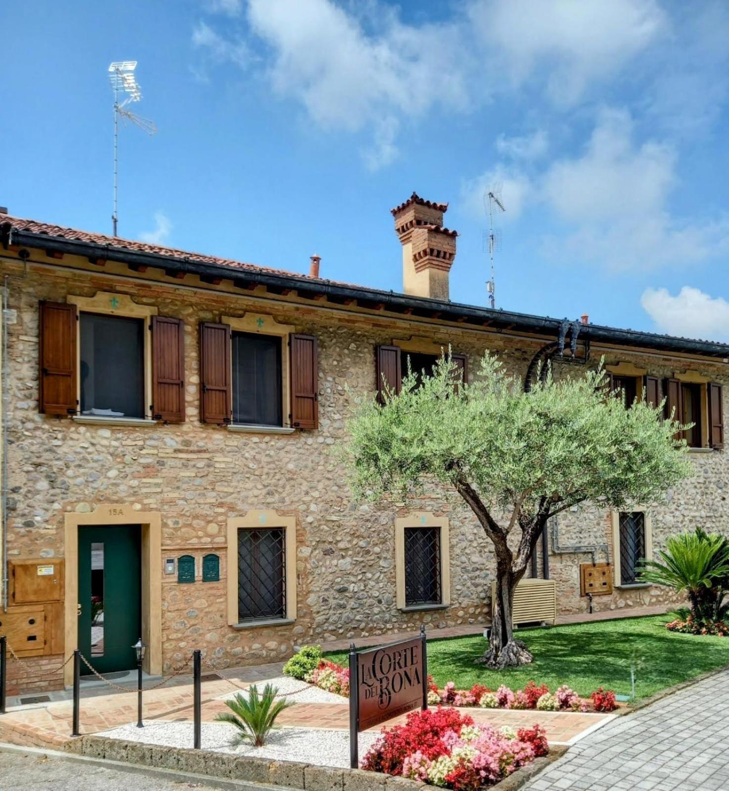 La Corte Del Bona - Vicino Alle Cantine E A Circa 15 Minuti Dal Lago Di Iseo - Erbusco Exterior foto
